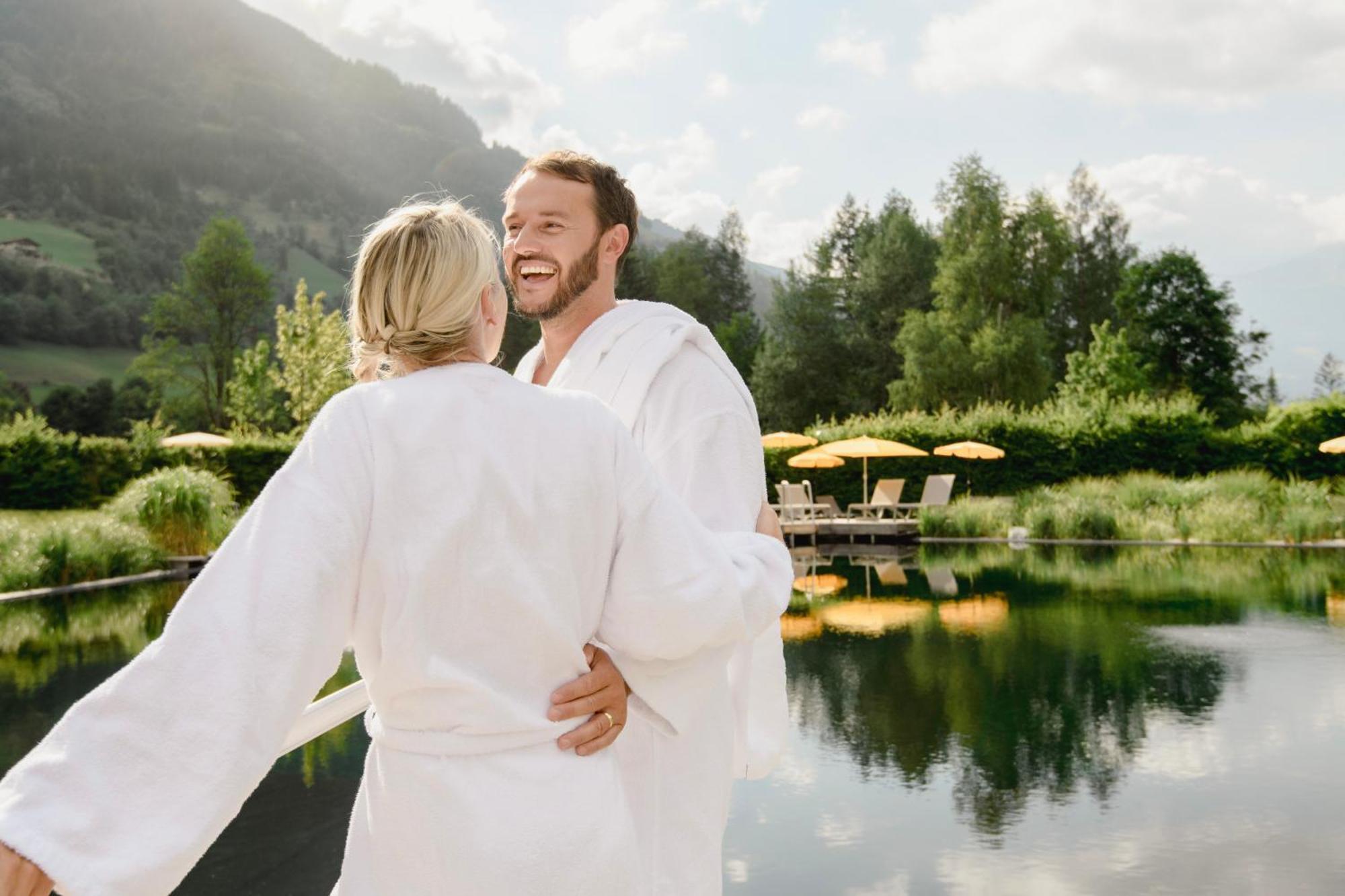 Hotel Norica - Thermenhotels Gastein Mit Dem Bademantel Direkt In Die Therme Bad Hofgastein Exterior foto